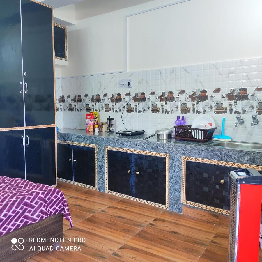 Trushali Homestay Narkanda Extérieur photo